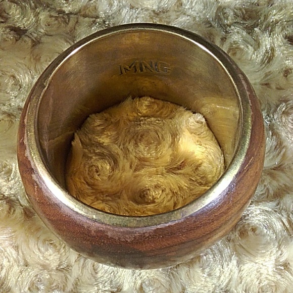 Brown MNG bracelet--05 - Picture 3 of 7